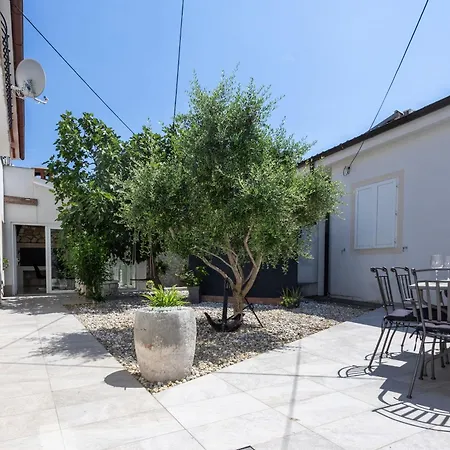 House Danijel
